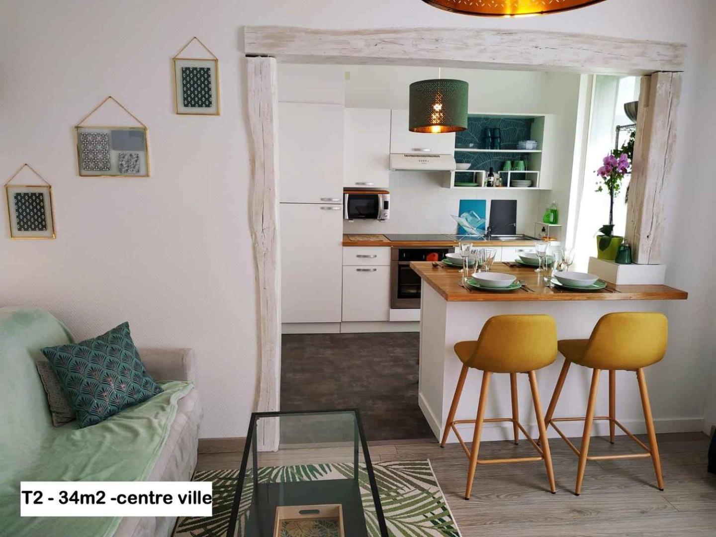 Apartmán 2 Min Walk From Train Station And Center Of Tours Exteriér fotografie