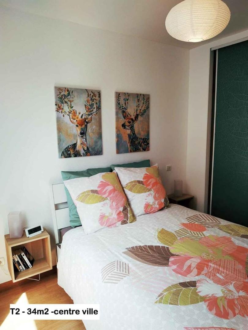 Apartmán 2 Min Walk From Train Station And Center Of Tours Exteriér fotografie